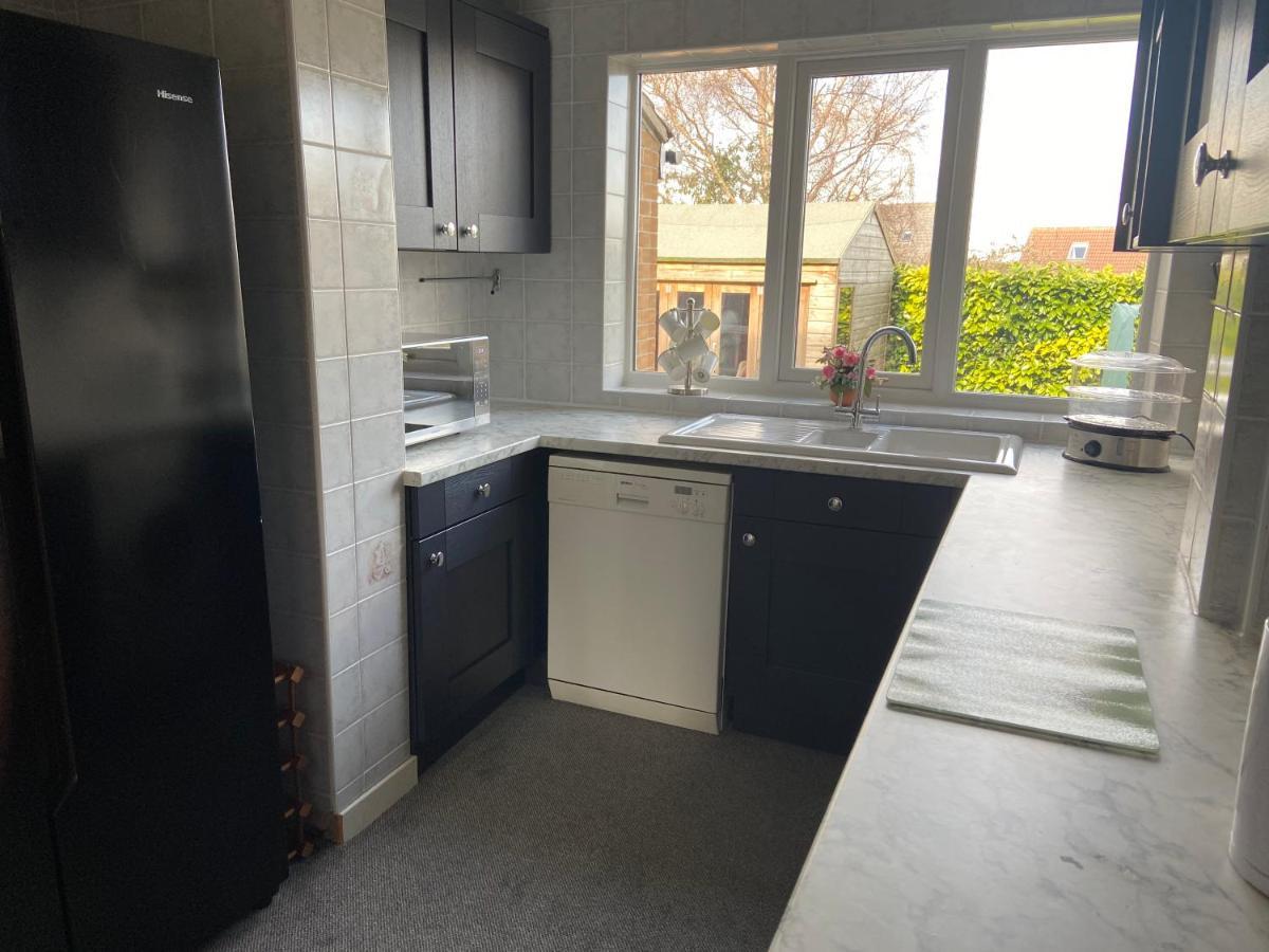 Large 4 Bedroom Home In Boston Spa Village In-Between York, Harrogate And Leeds, Sleeps 9 Ngoại thất bức ảnh