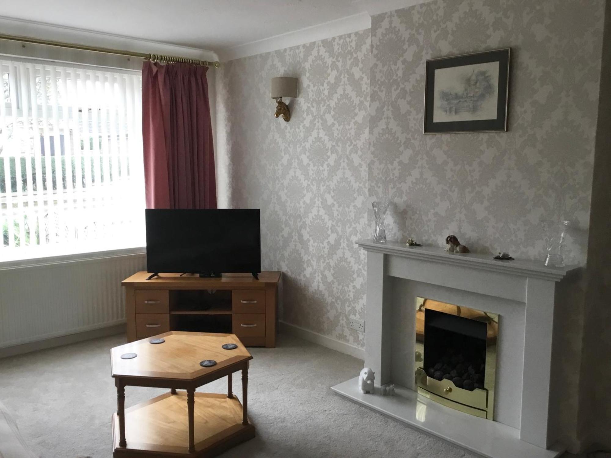 Large 4 Bedroom Home In Boston Spa Village In-Between York, Harrogate And Leeds, Sleeps 9 Ngoại thất bức ảnh